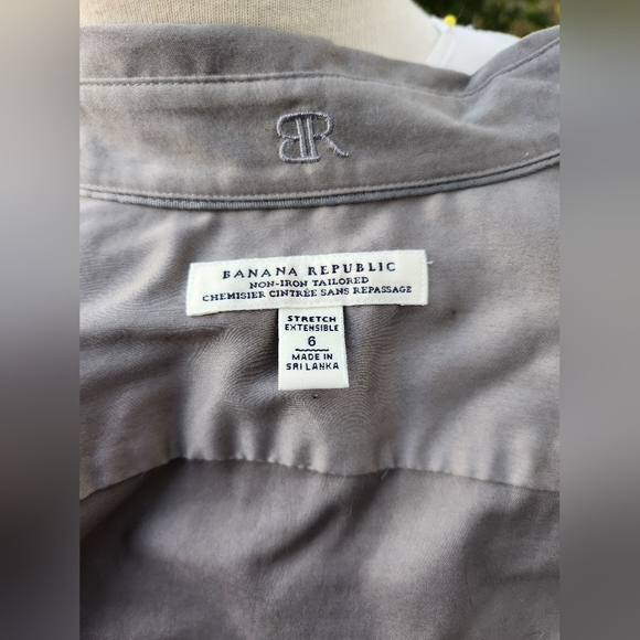 Grey Banana Republic Button Up Shirt - Picture 2 of 2